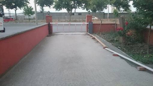  mudanya site girişi bariyer